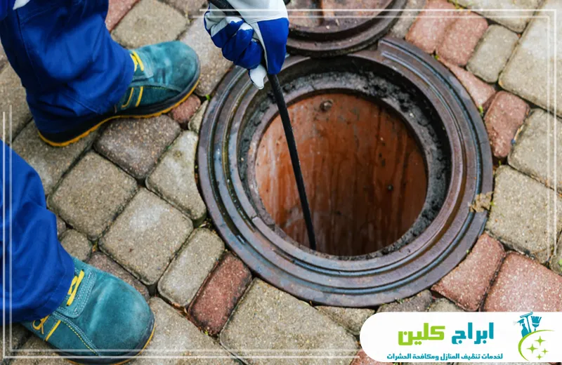 الكشف عن تسربات المجاري بالدمام 0550234190 شركة ابراج كلين الكشف عن تسربات المجاري بالدمام يتم باستخدام أحدث التقنيات لتحديد مكان التسرب بدقة دون تكسير، مما يساعد في معالجة المشكلة بسرعة وكفاءة عالية.